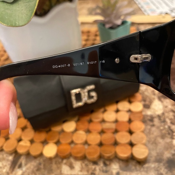 Dolce & Gabbana sunglasses main image 4
